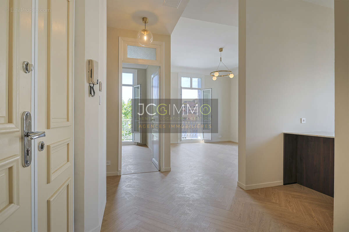 Appartement de charme Gambetta  - T4 de 88 m2 - balconnets - cave et grenier - photo 6