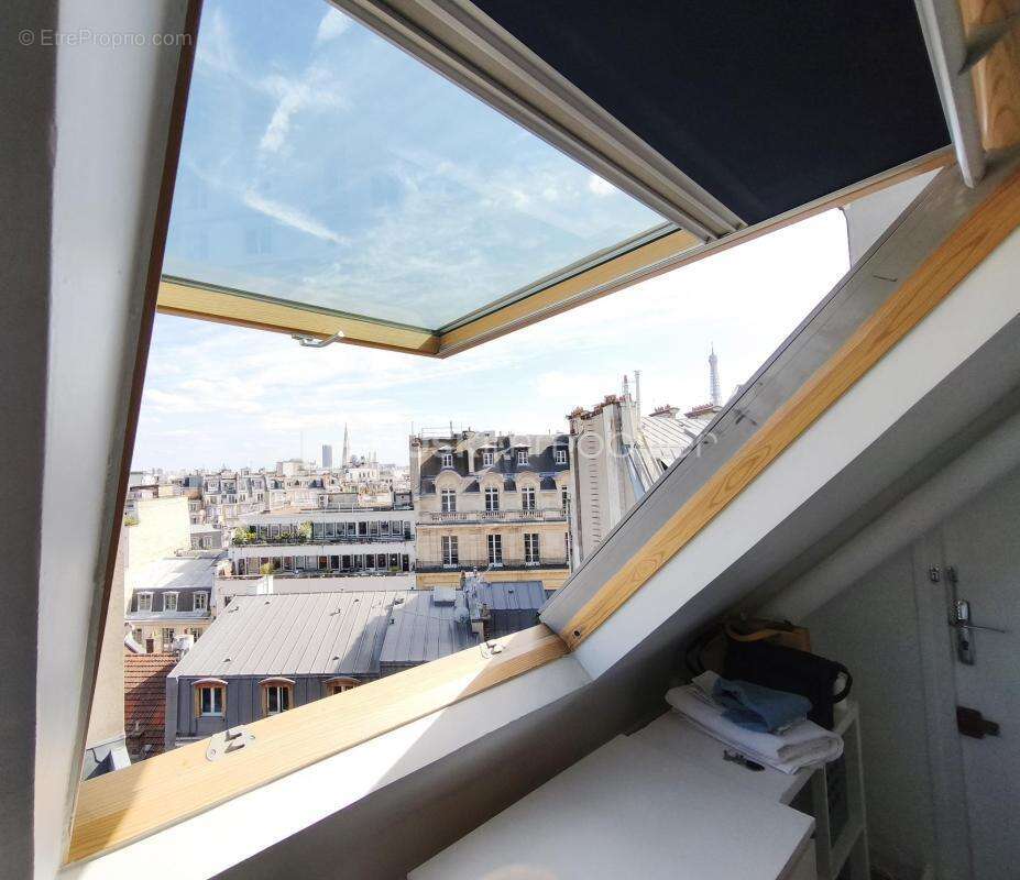 Appartement à PARIS-8E