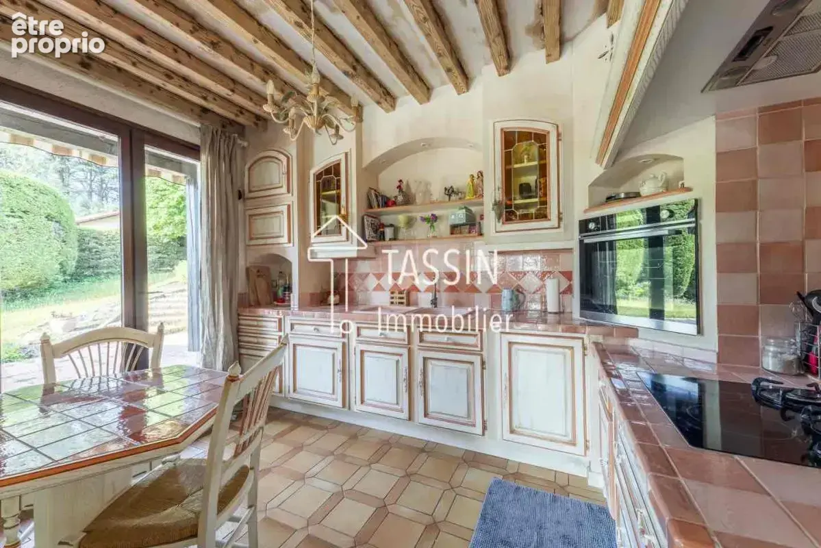 Dardilly - Maison de plain-pied avec vue dégagée - photo 10
