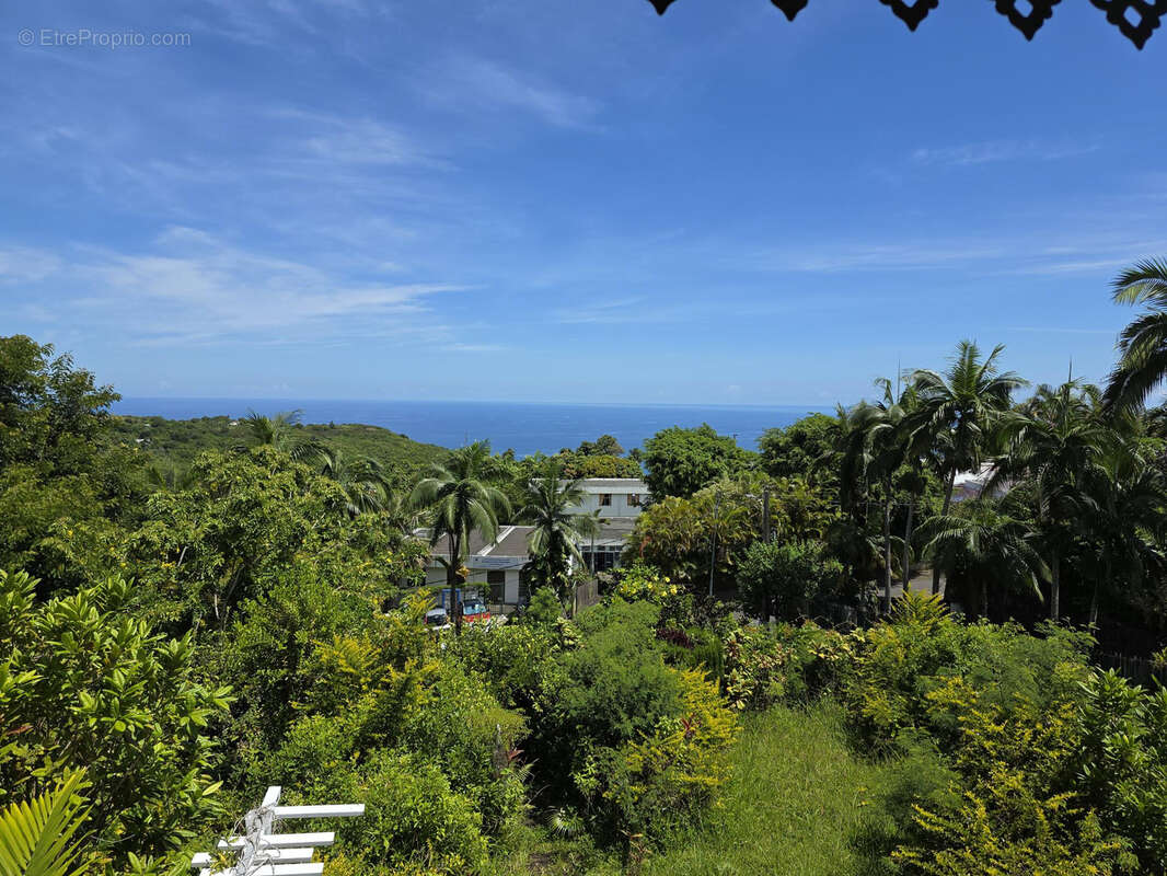 Maison à SAINT-DENIS