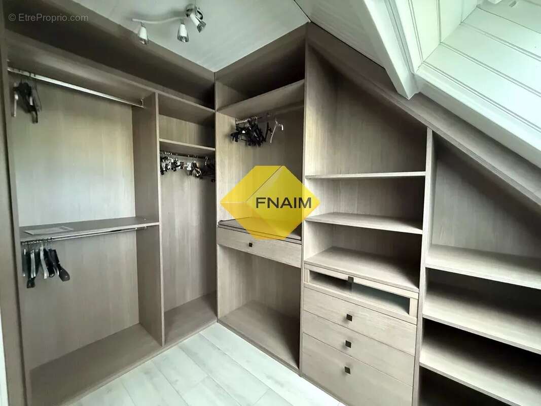 Maison à SAULX-LES-CHARTREUX