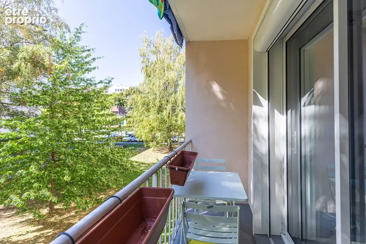 Agence immobiliere laforet - "eupatorium" - exclusivite - annecy - triangle d'or / imperial - appartement t3 de 66.65m² - traver - photo 4