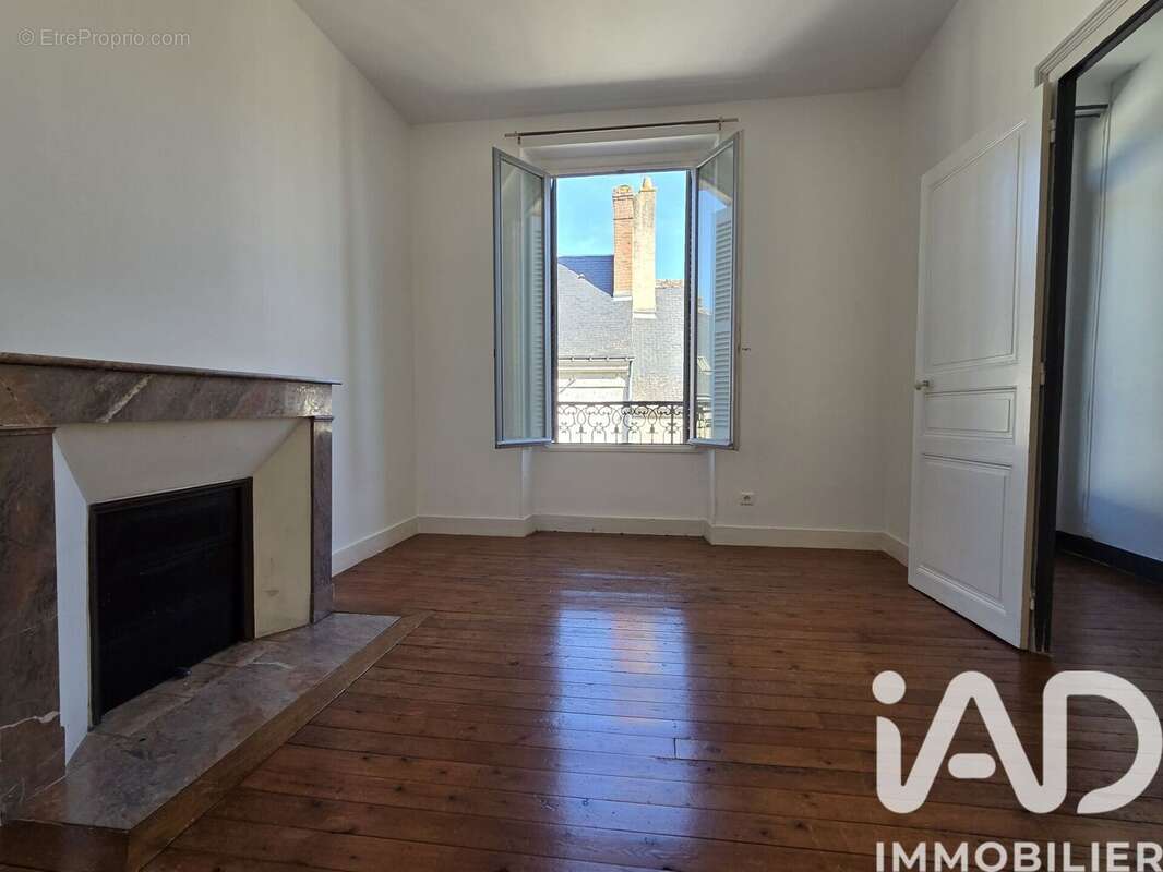 Maison 150 m² à Savonnieres  - photo 9