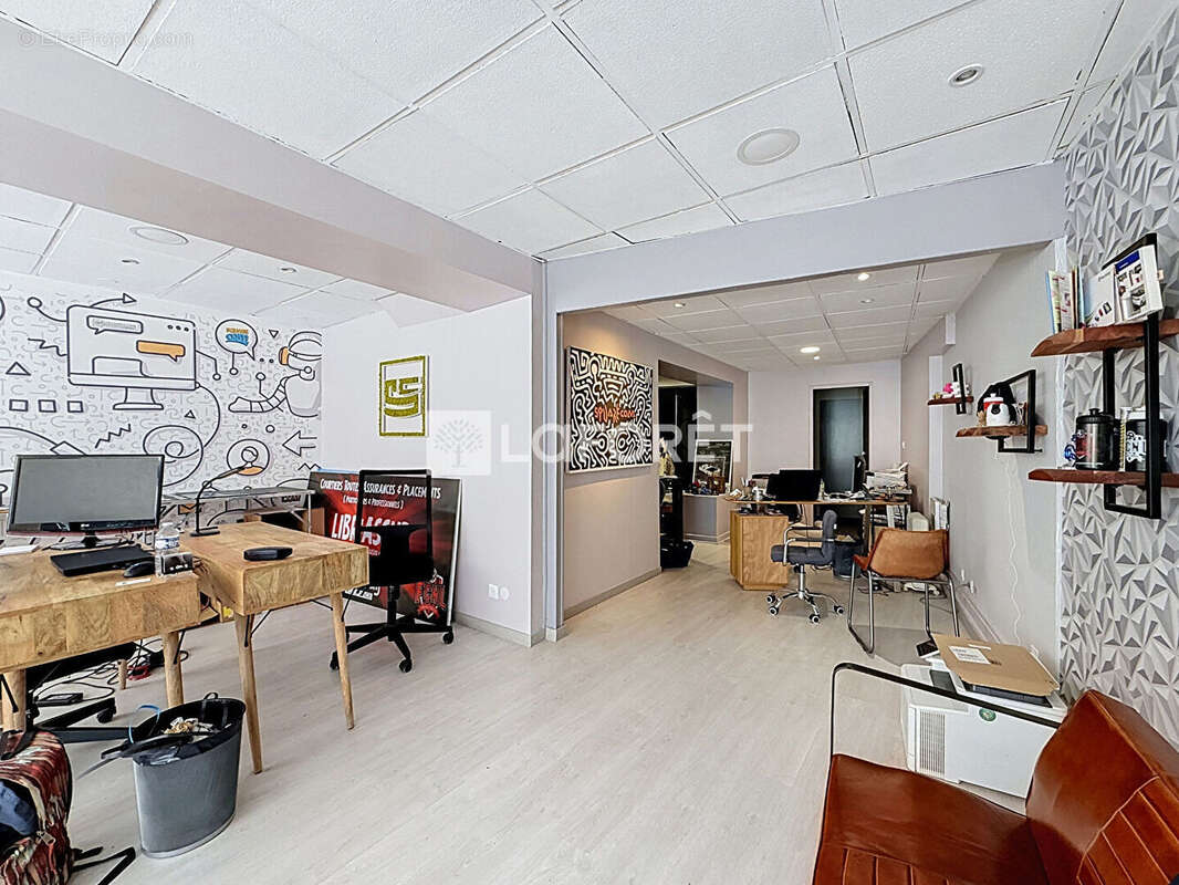 Immeuble Neufchateau 8 pièce(s) 180.19 m2 - photo 13