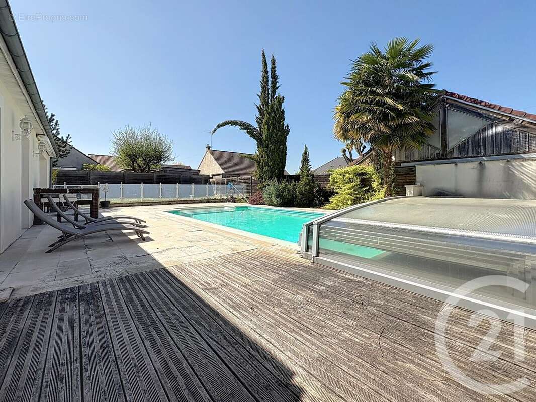 Maison à BREVIANDES