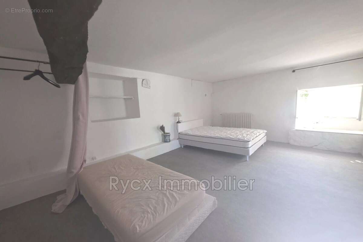 Maison à Goult  - photo 5