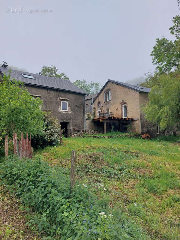 Maison à PEUX-ET-COUFFOULEUX