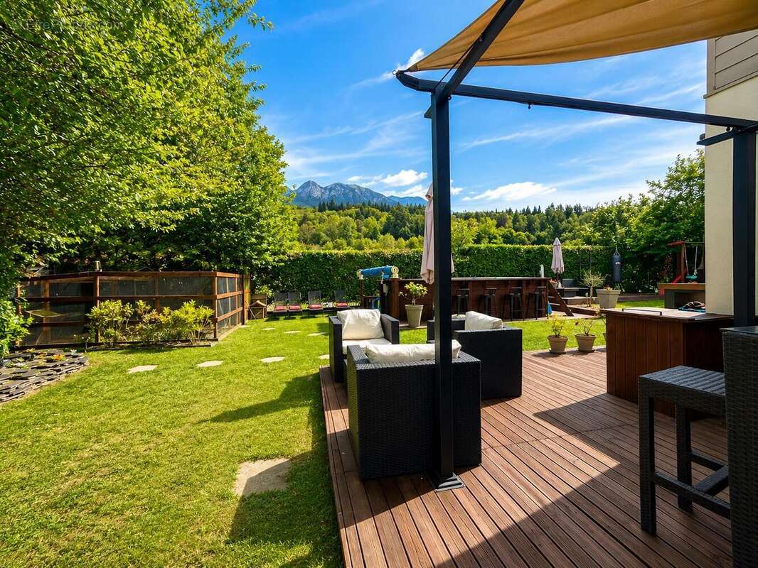 Maison 97 m² à Saint-Pierre-En-Faucigny  - photo 11