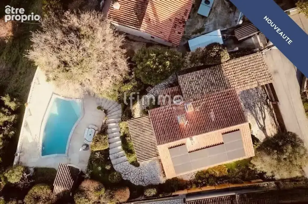 Villa rénovée avec piscine et vue panoramique à Pégomas (06580) - photo 16