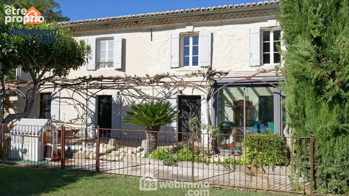 Maison 5 pièces 140 m² à vendre à Tarascon (13150) - photo 4