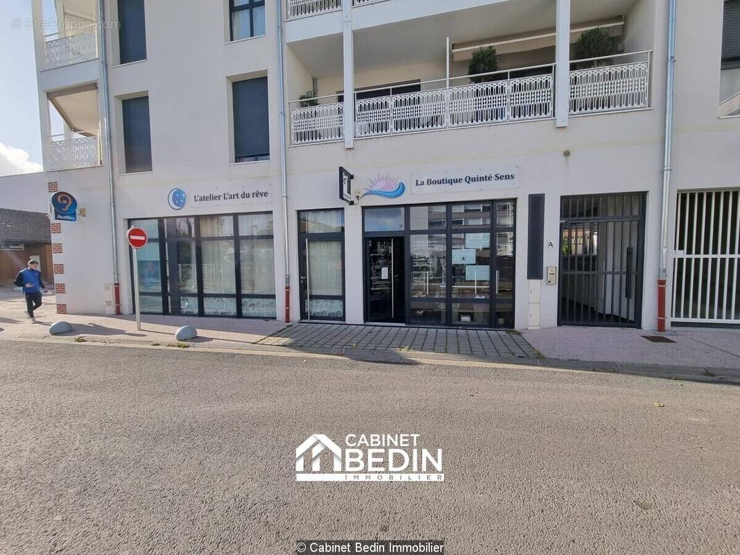 Commerce à ANDERNOS-LES-BAINS
