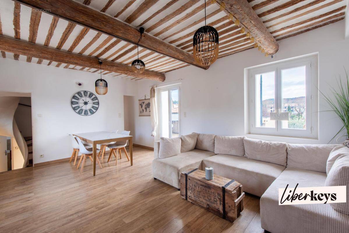 Maison à MALEMORT-DU-COMTAT