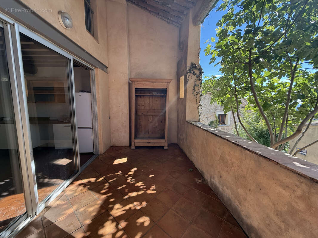 Maison à MONTPEYROUX