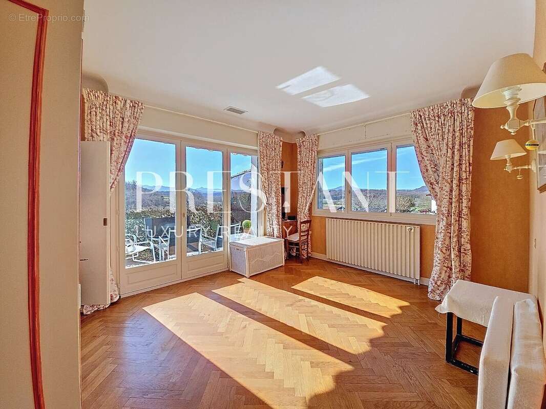 Maison à VILLEFRANQUE