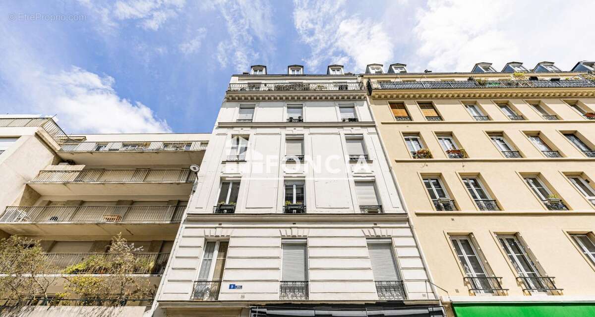 Métro Volontaire - Rue trés calme - photo 10