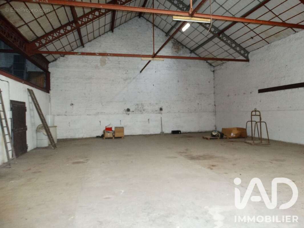 Parking 821 m² à Lille  - photo 6