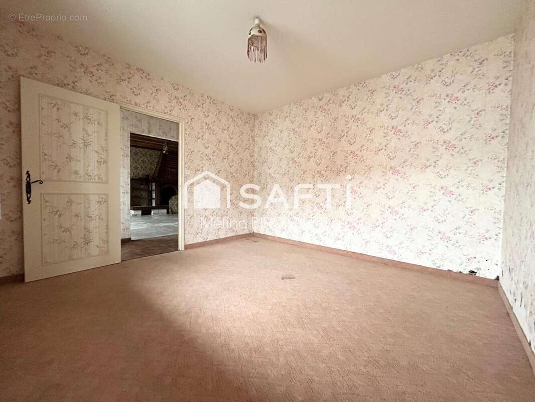 Photo 6 - Maison à AVRILLE