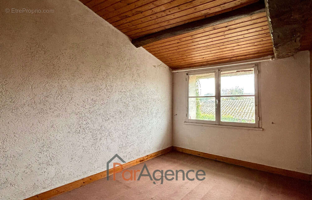 Maison à CORME-ECLUSE