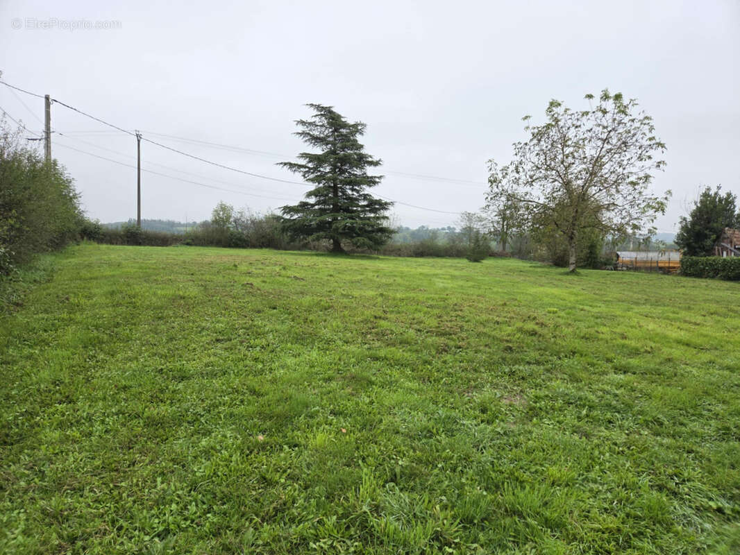 Maison à SAIL-LES-BAINS