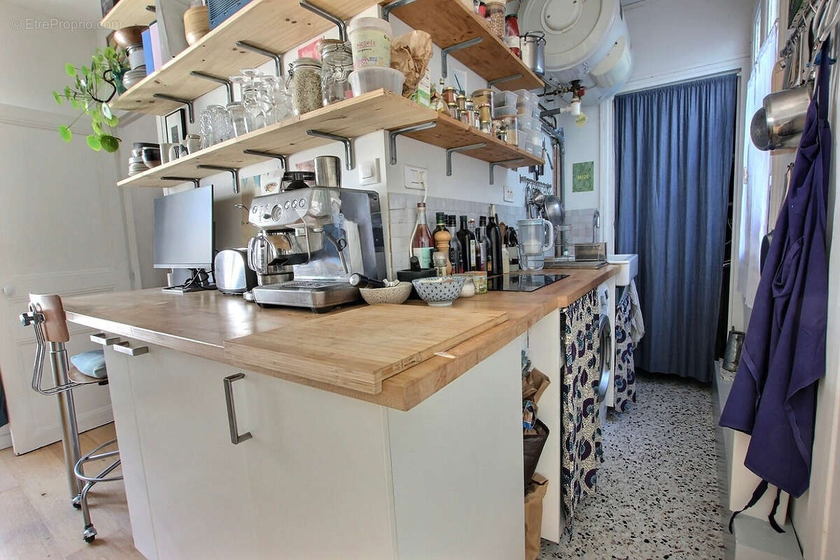 Appartement à PARIS-19E