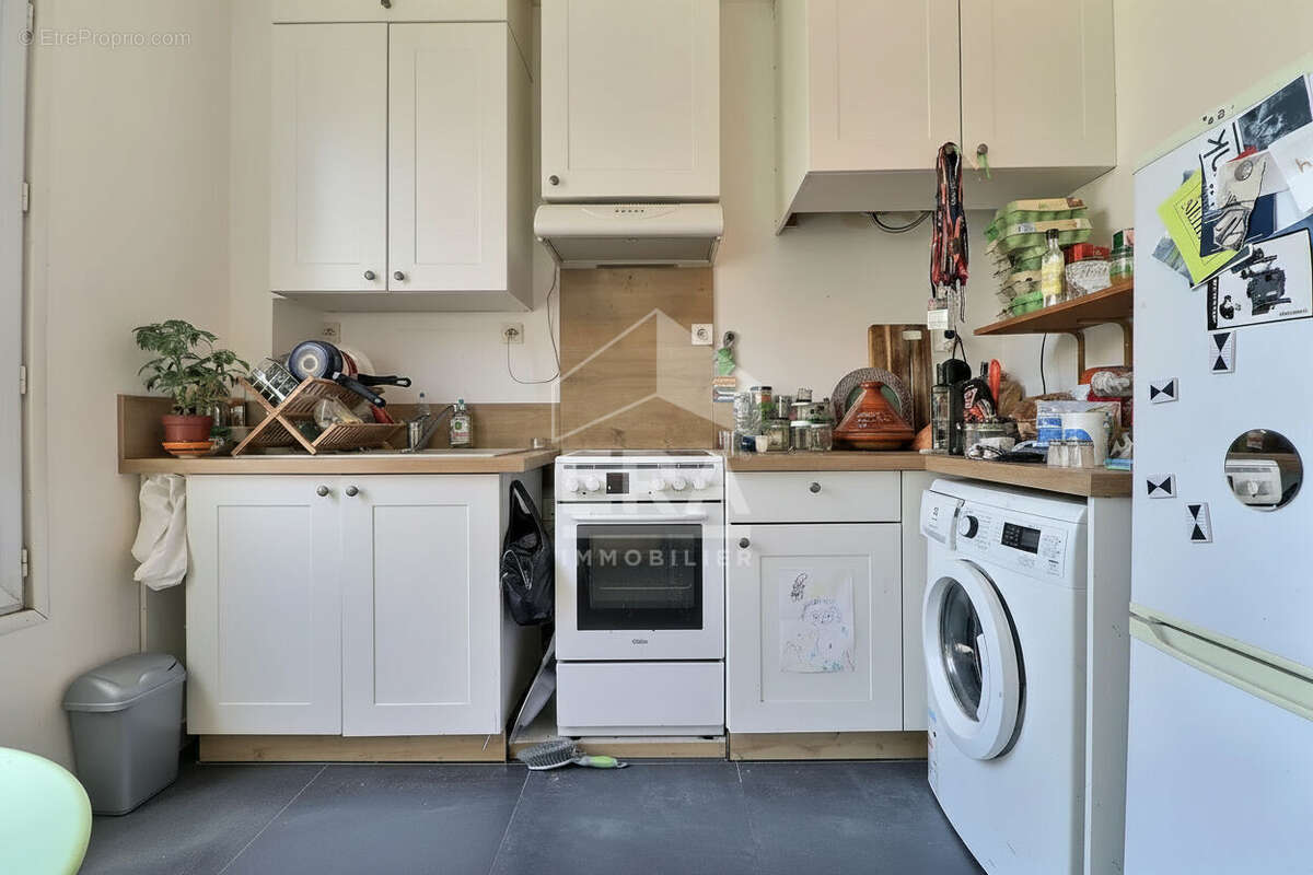 Appartement à AUBERVILLIERS