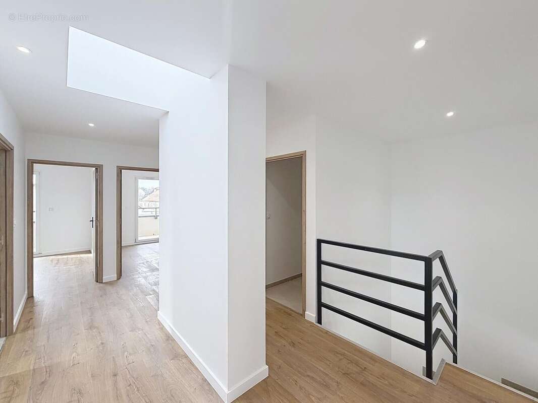 Photo 7 - Maison à CORMONTREUIL