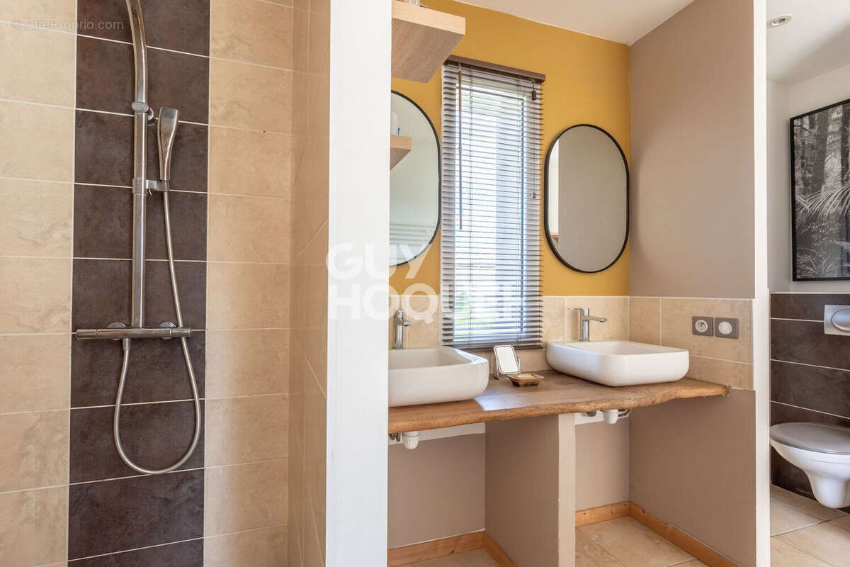 Maison à PARENTIS-EN-BORN