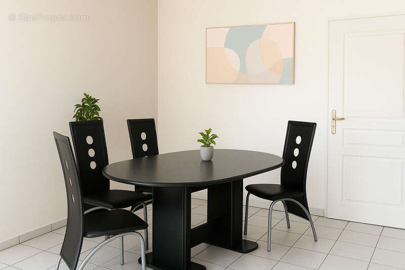 Maison à MONTLOUIS-SUR-LOIRE