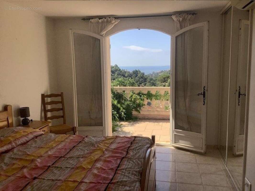 Photo 7 - Maison à LES ISSAMBRES