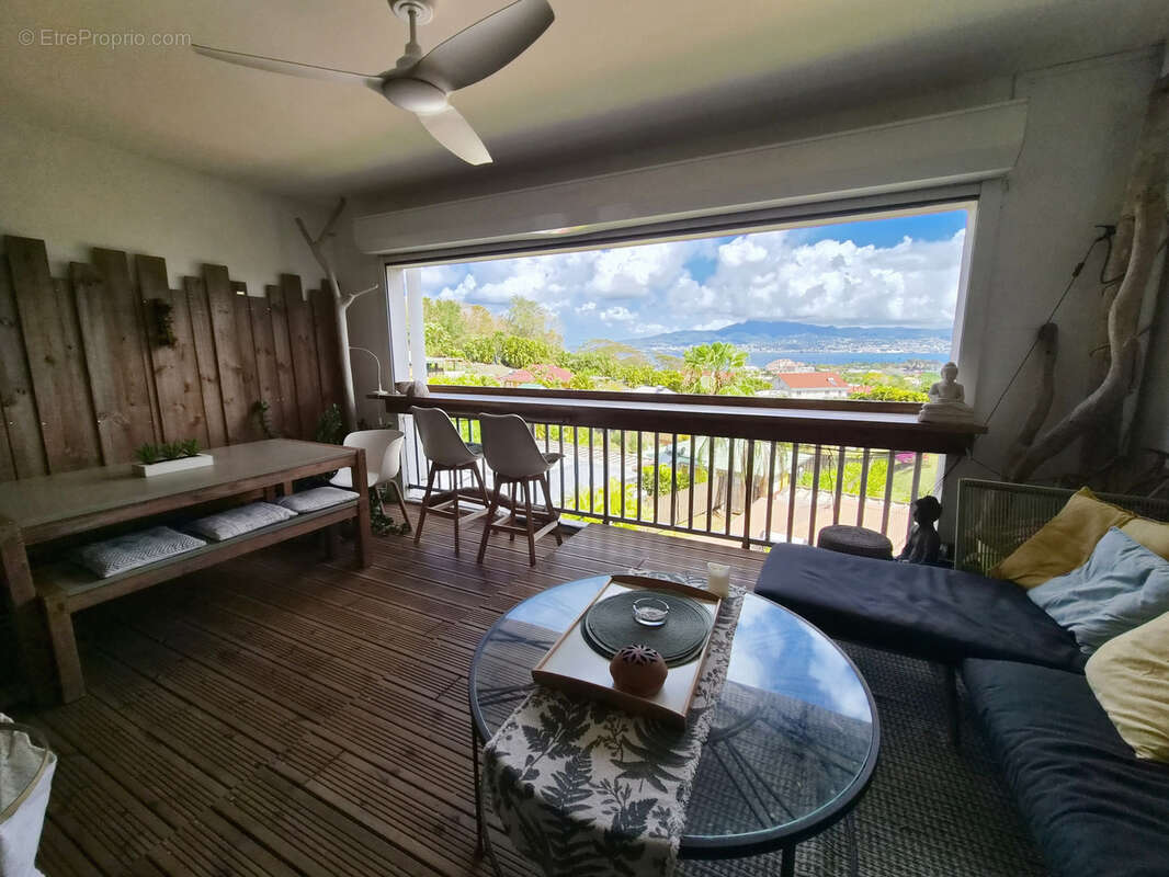 Appartement à LES TROIS-ILETS