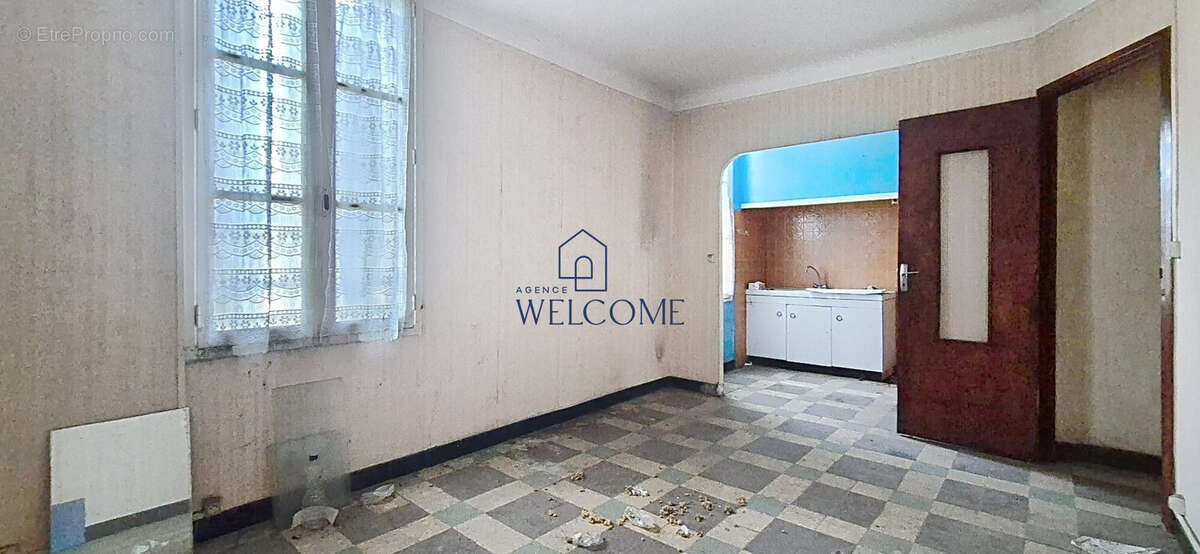 Appartement 464 m² à Beziers  - photo 2