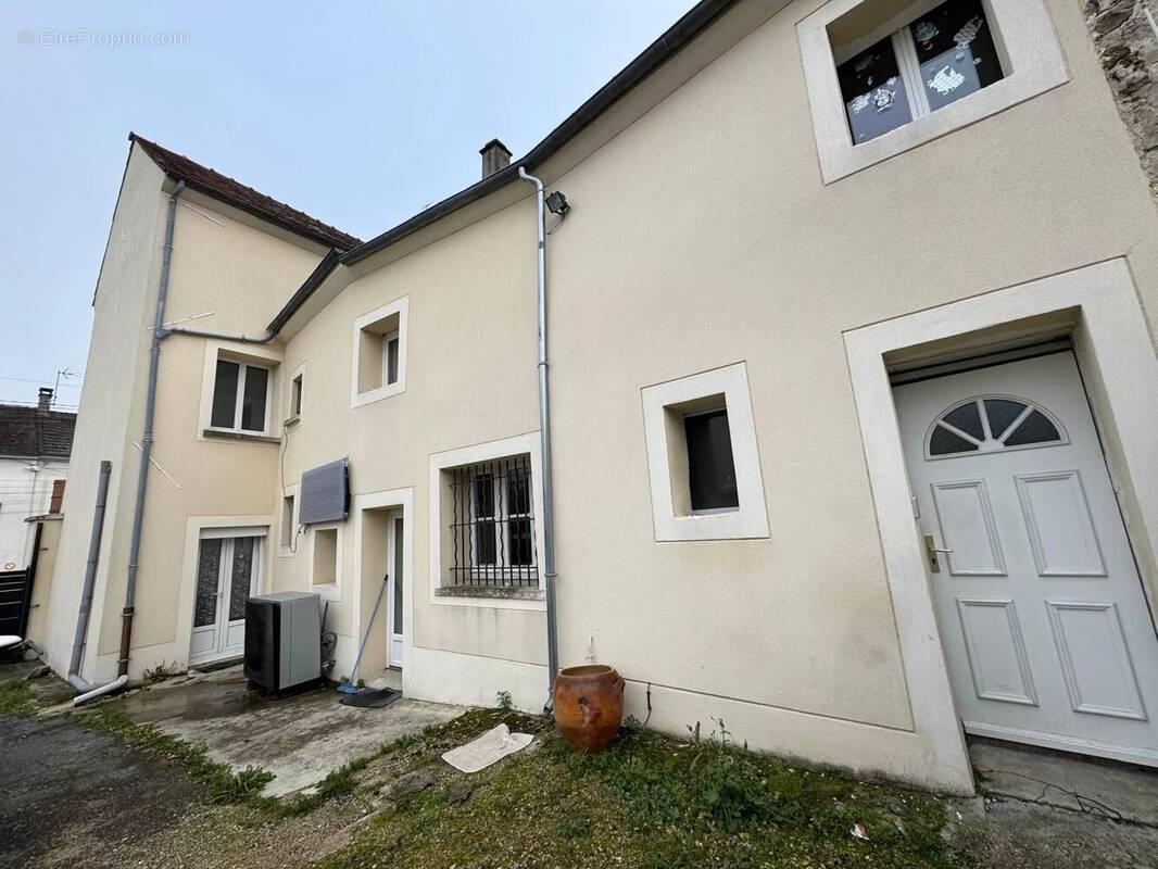 Maison à MEAUX