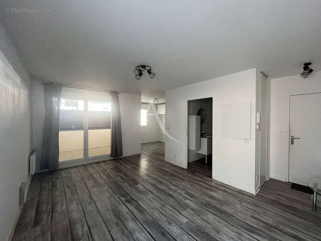 Appartement à DOURDAN