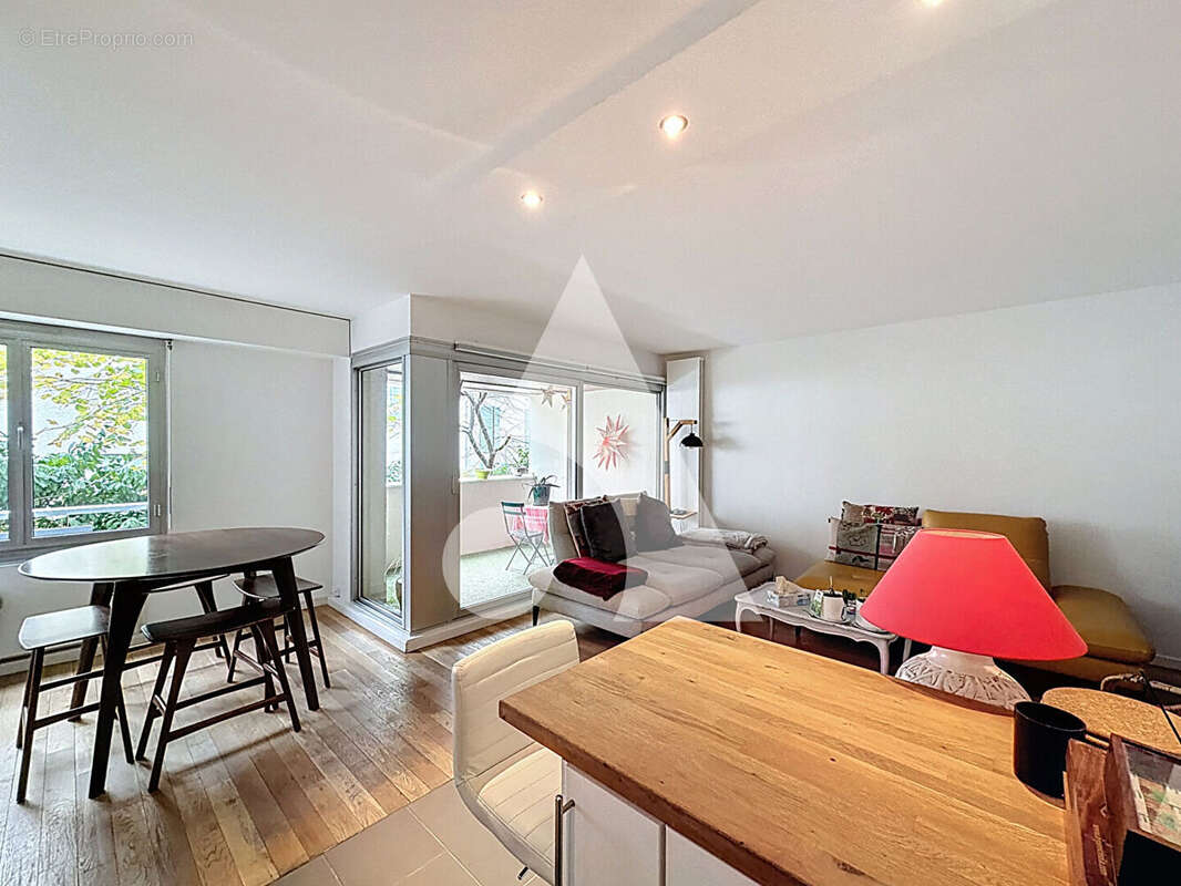 Appartement à RUEIL-MALMAISON