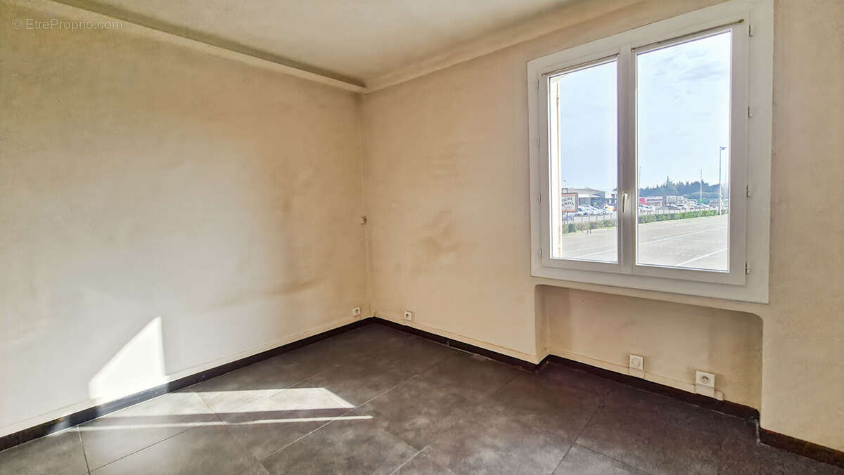 Appartement à CHATEAURENARD