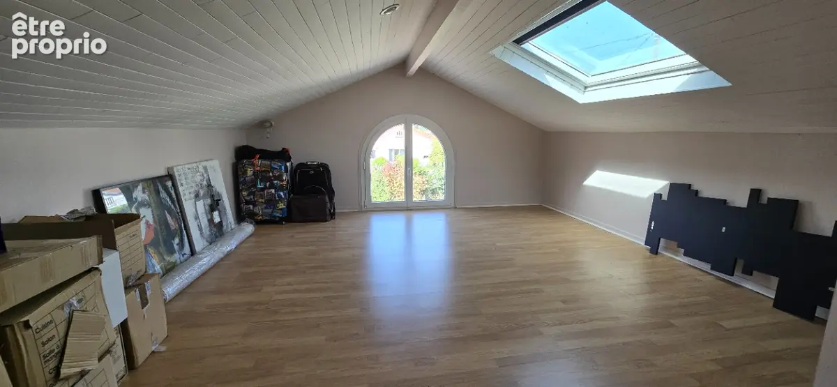 Maison 6 pièces 152 m²  4 chambres plain-pied rénovée  garage  pau secteur calme - photo 11