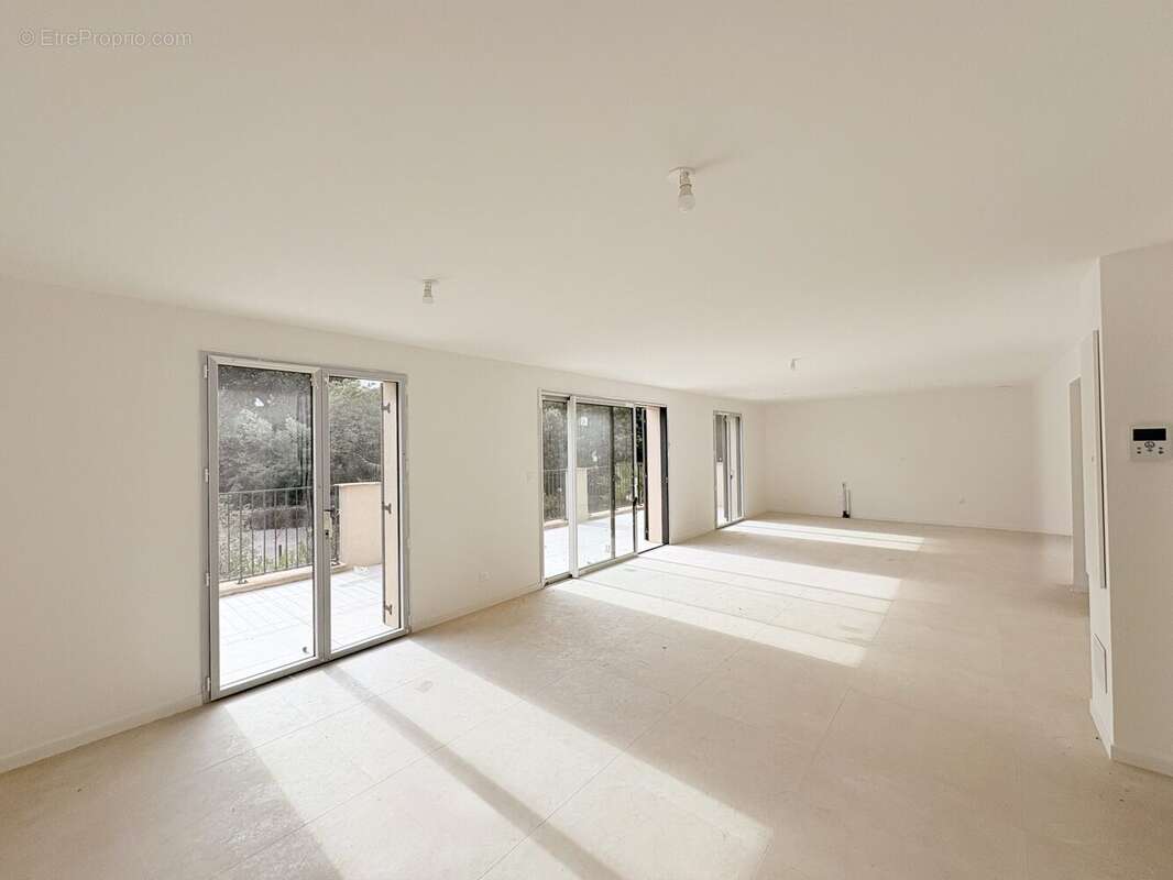 Appartement à GRIMAUD