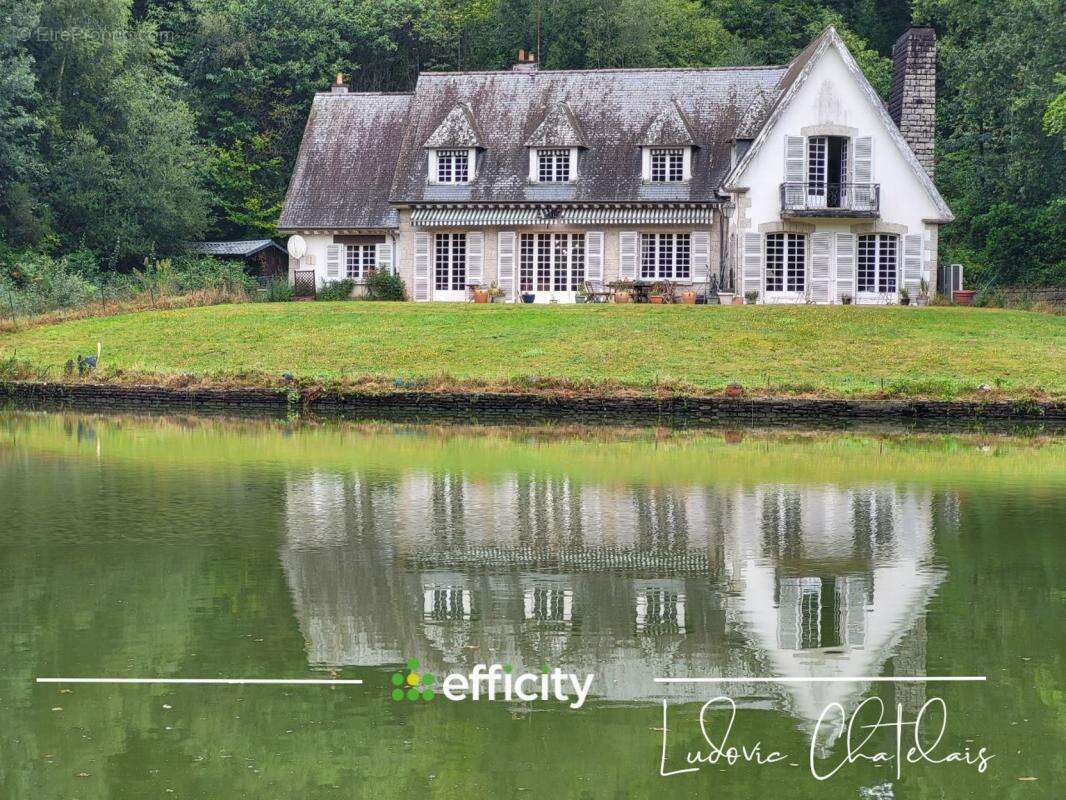 Maison 300 m² à La Chapelle-Chaussee  - photo 7