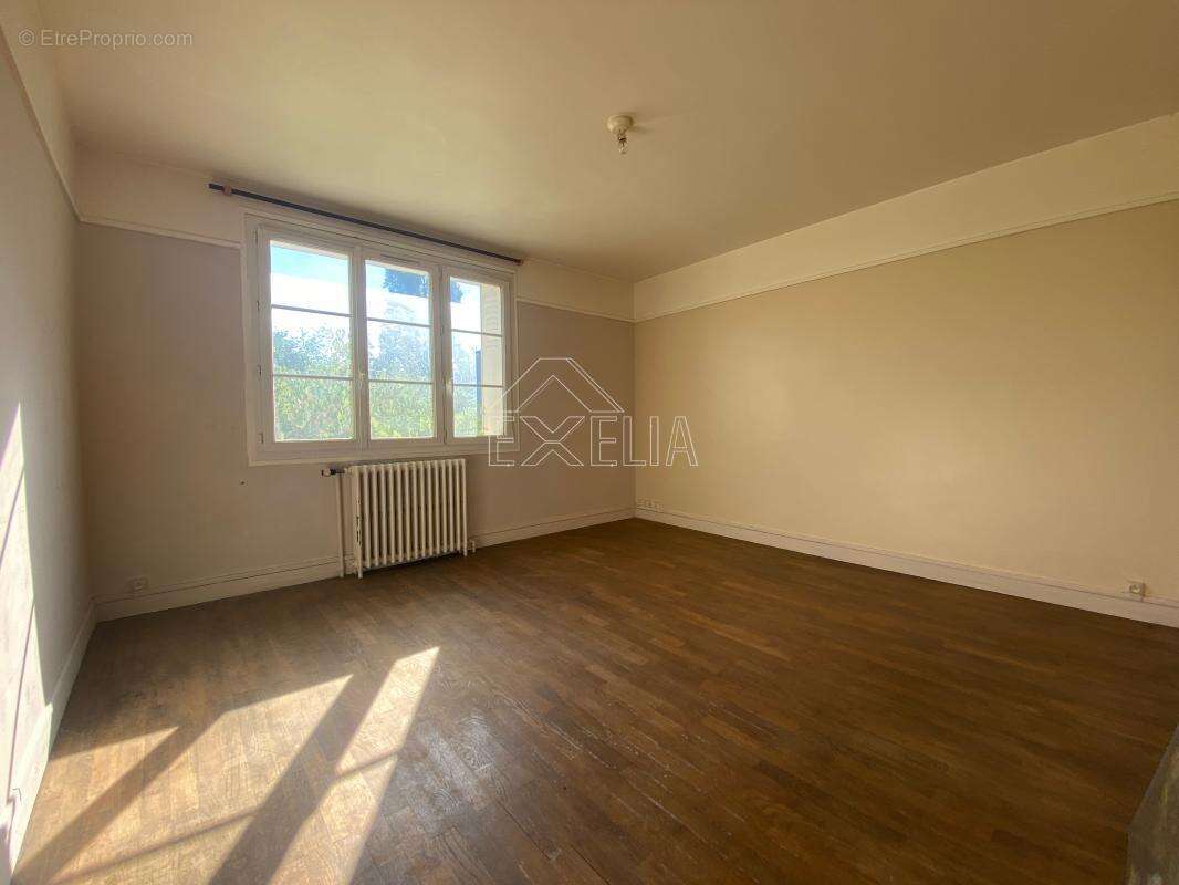 Appartement à MANTES-LA-JOLIE