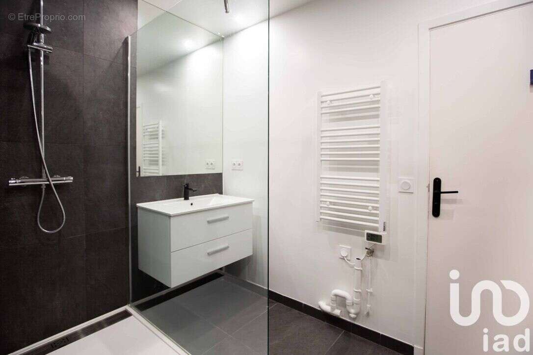 Photo 7 - Appartement à LA CELLE-SAINT-CLOUD