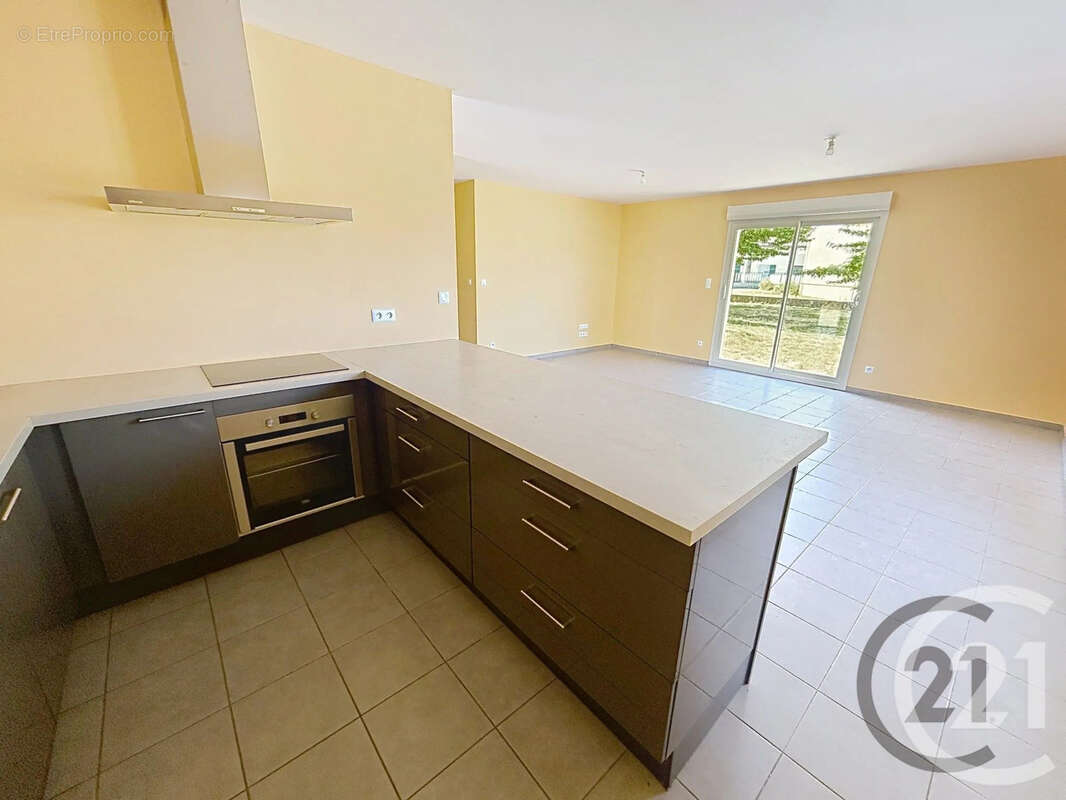 Maison 101 m² à Coolus  - photo 5