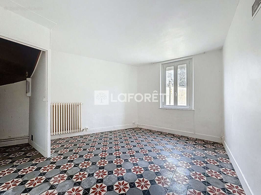Maison à BERNIERES-SUR-SEINE