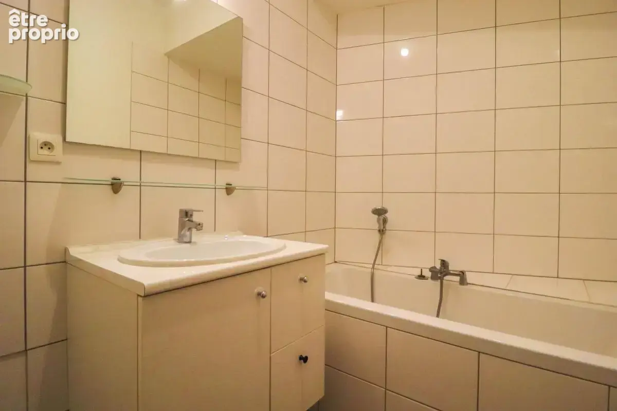 Appartement À Vendre - photo 7