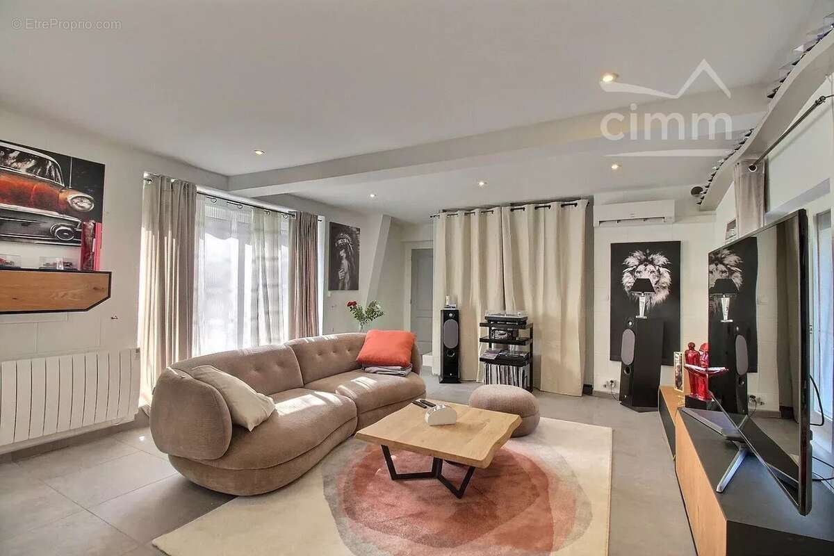 Maison à SAVONNIERES