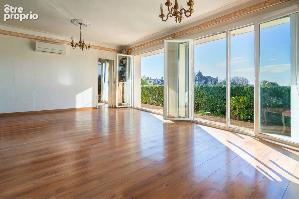 Appartement T3 lumineux avec terrasse, ascenseur à deux pas de la Rotonde - photo 1