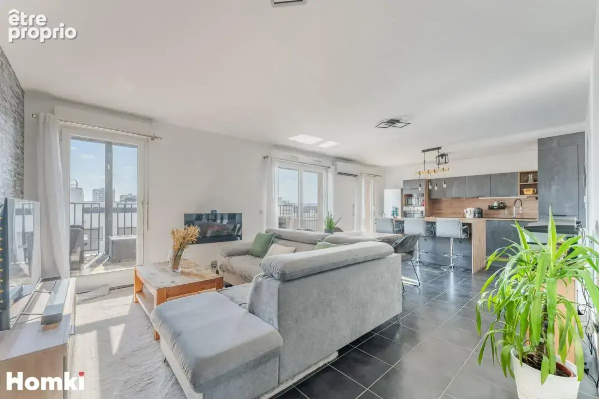 Appartement à LYON-8E