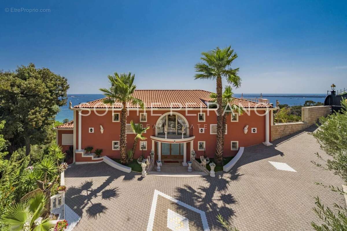 Maison à CANNES