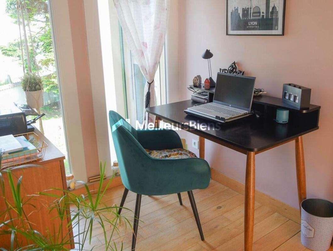 Maison à L&#039;ABERGEMENT-CLEMENCIAT