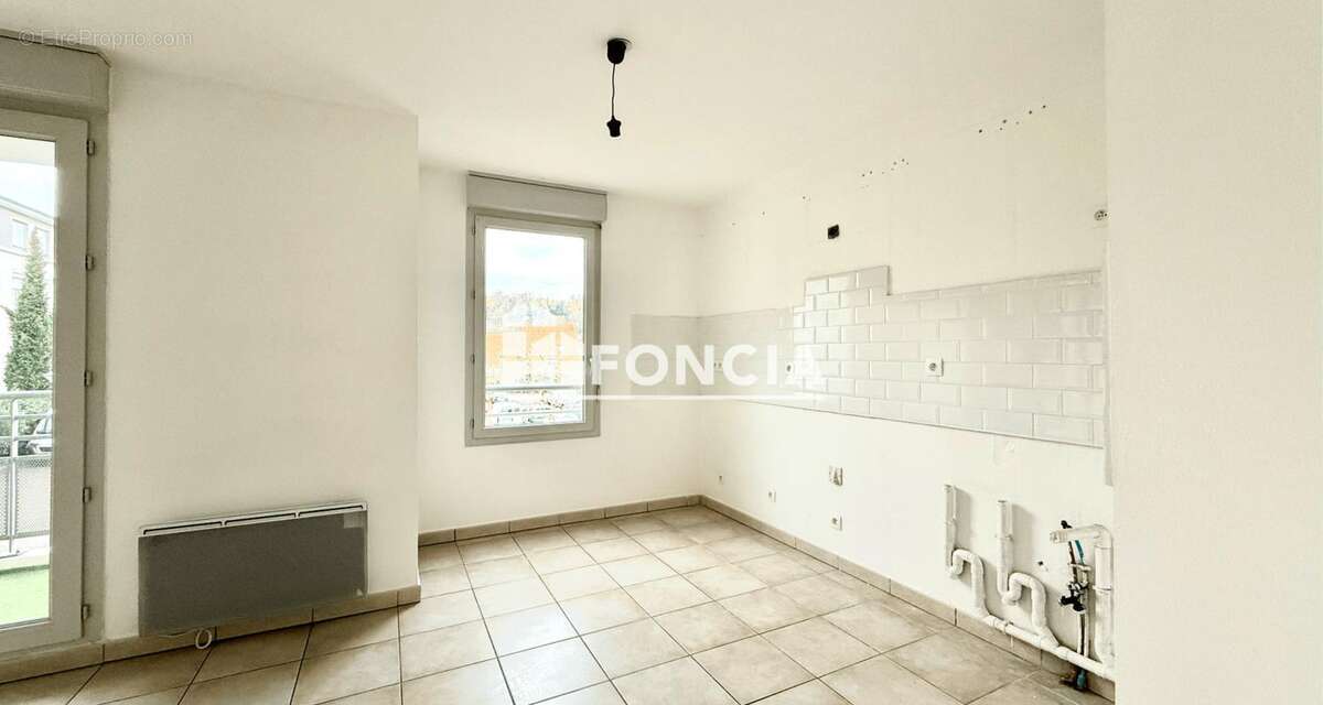 Appartement à LA VERPILLIERE