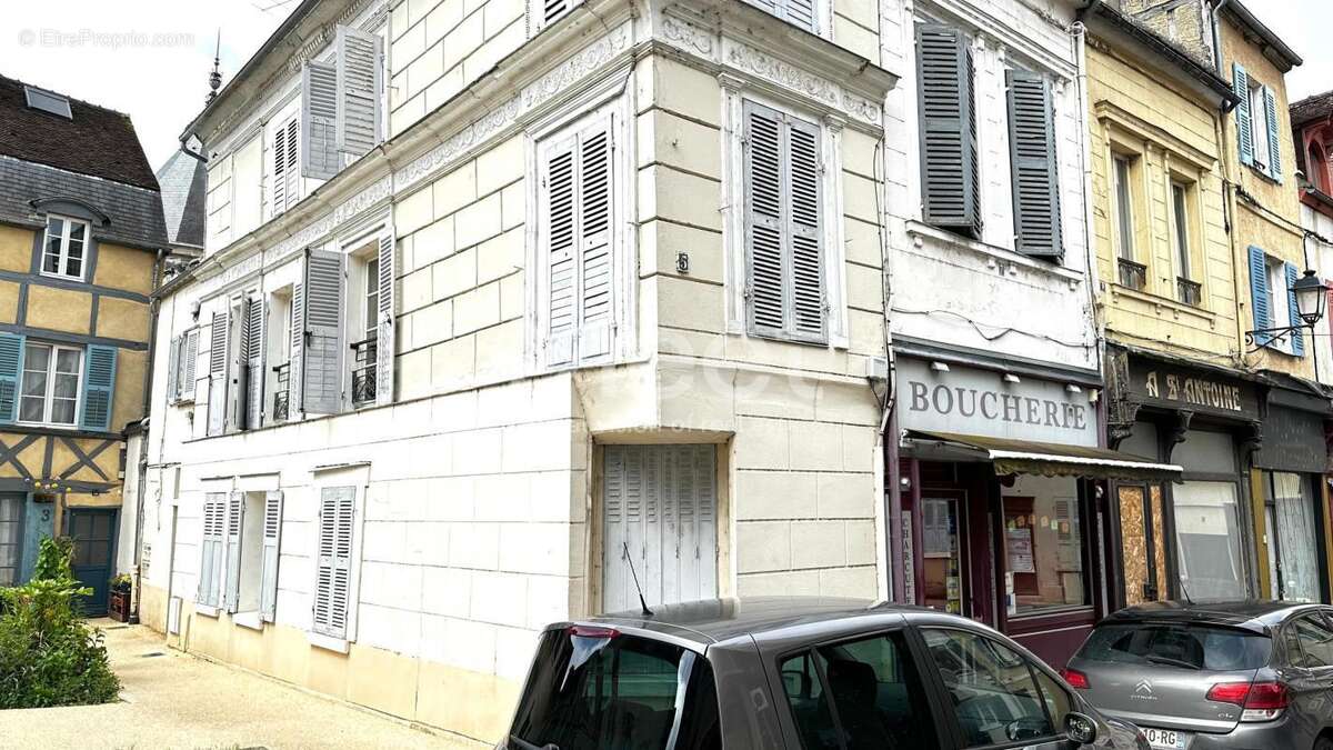 Appartement à JOIGNY